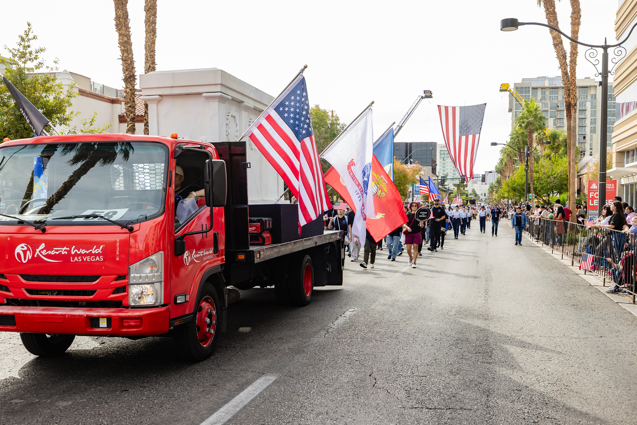 Resorts World 11-11-25 a